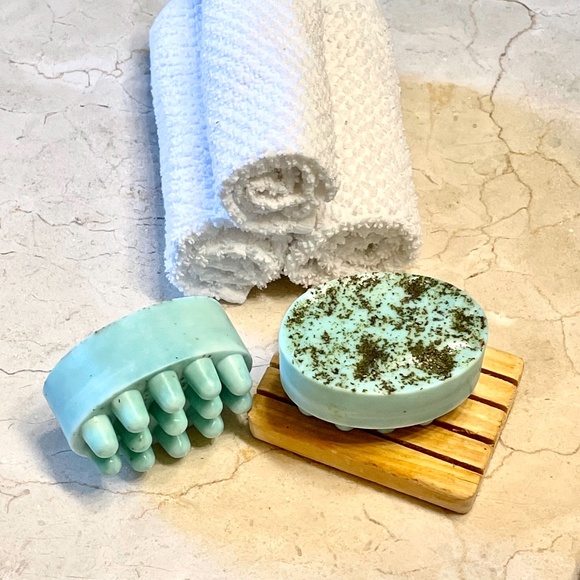 Eucalyptus Essential oil massage bar Soaps - SET of 5 Soaps in this listing. - Picture 4 of 4